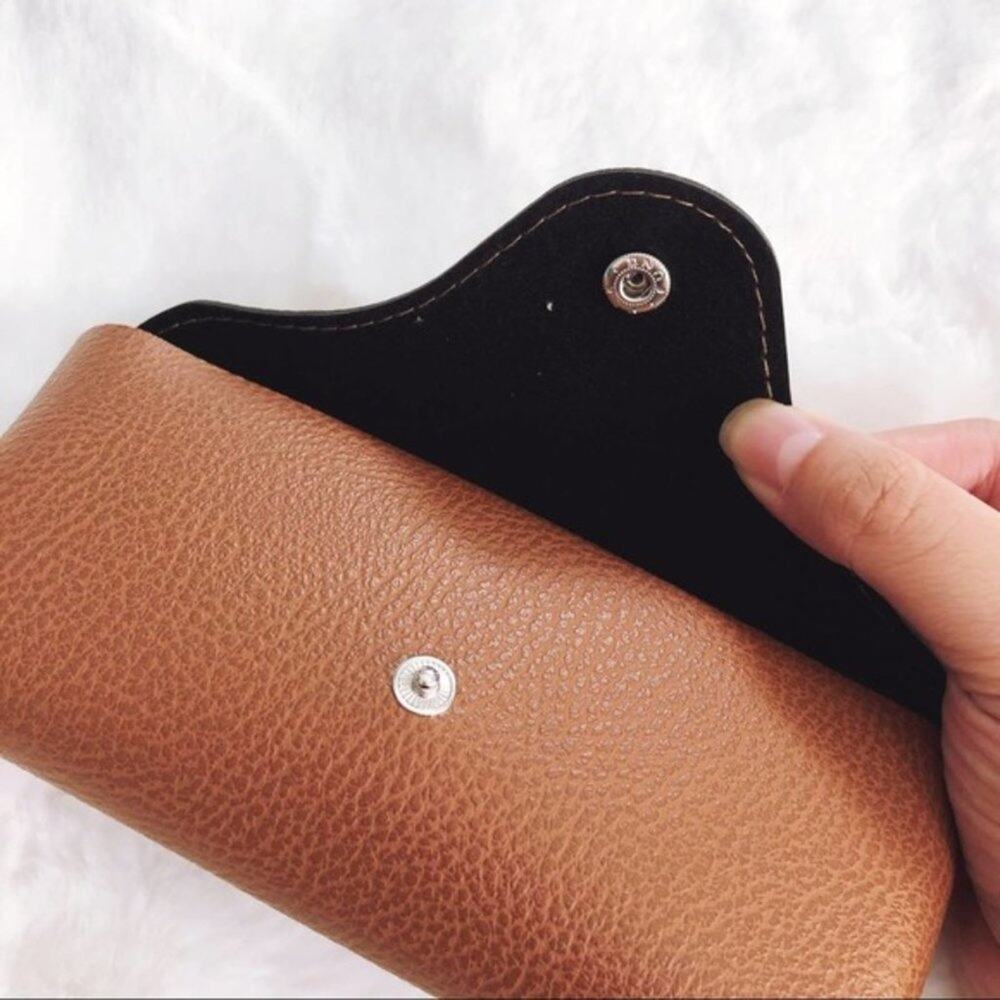 Harley Brown Faux Leather Sunglasses Case - Picture 6 of 9